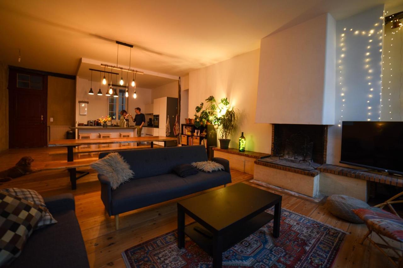 Amani Hostel 라 레올르 외부 사진