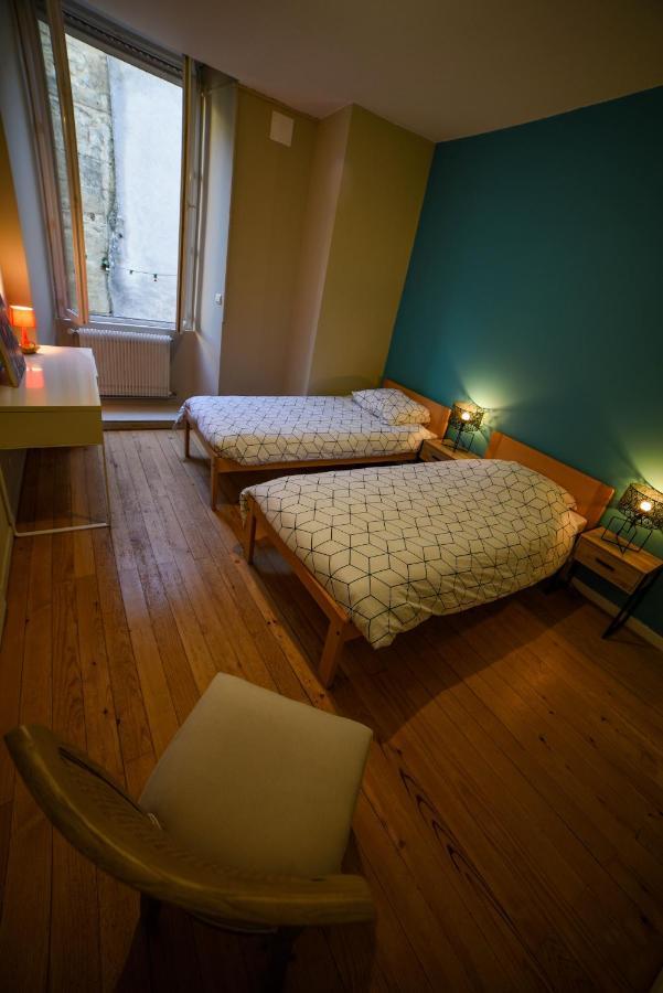 Amani Hostel 라 레올르 외부 사진