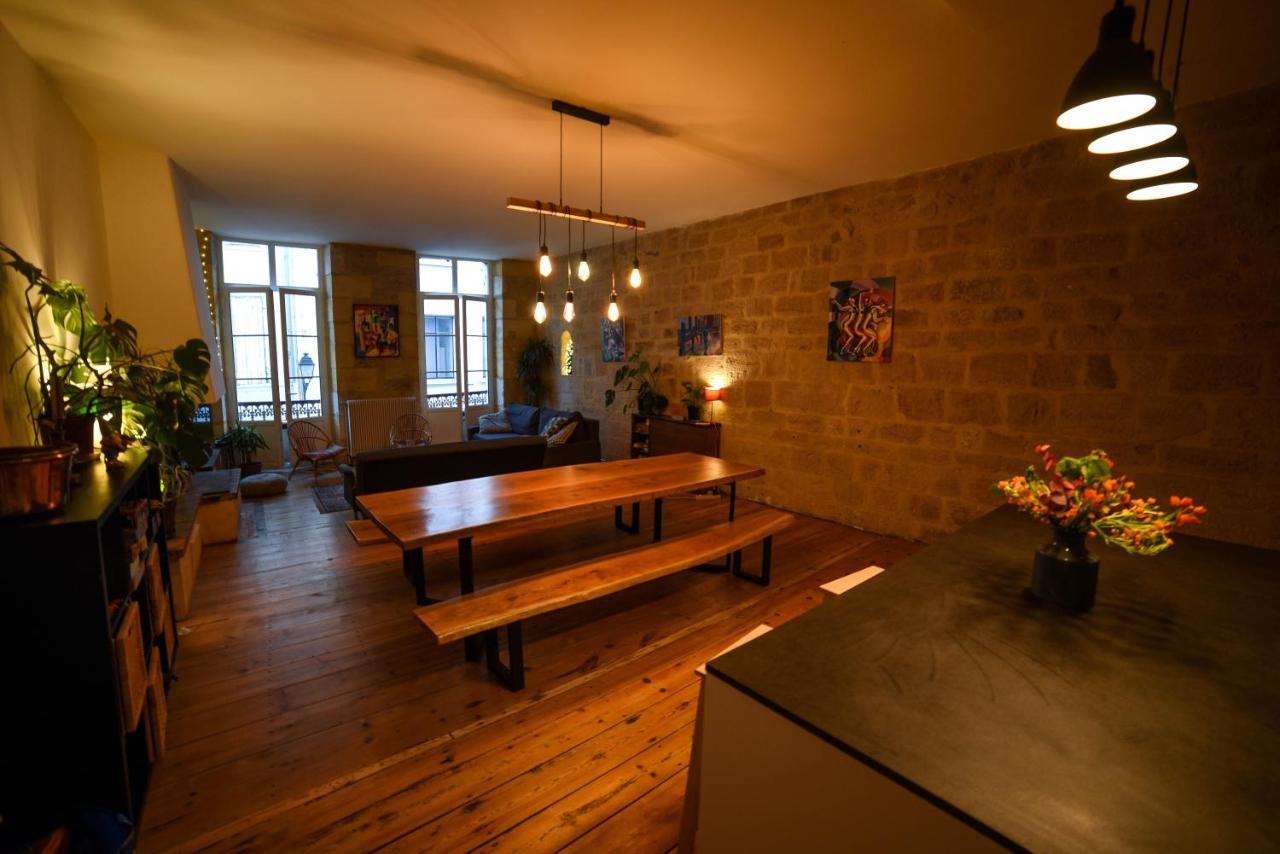 Amani Hostel 라 레올르 외부 사진